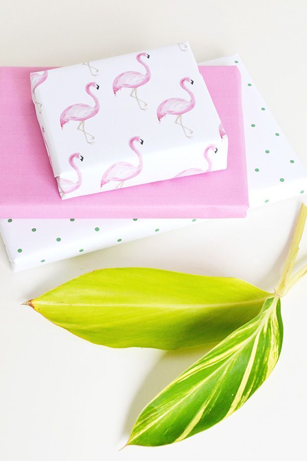 printable flamingo gift wrap