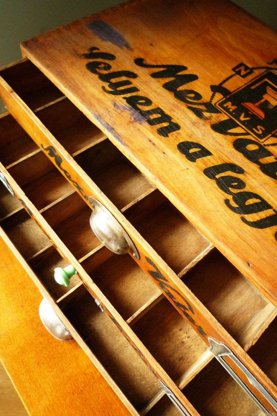 What would you put in this amazing vintage 1940s cabinet???  Storage galore! Wha...