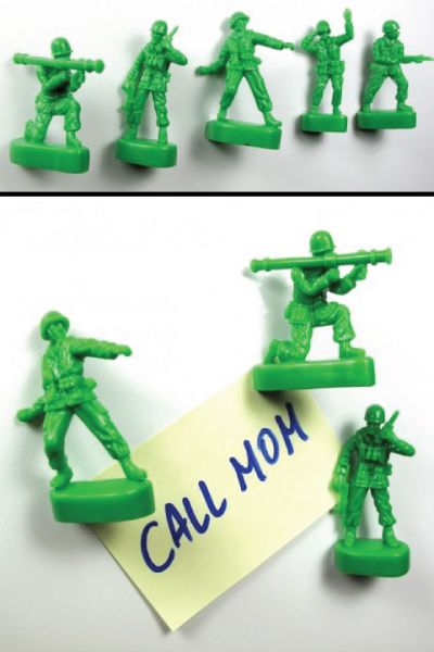 Green Army Men Push Pins. School supplies. Off to college gift ideas for boys. (...