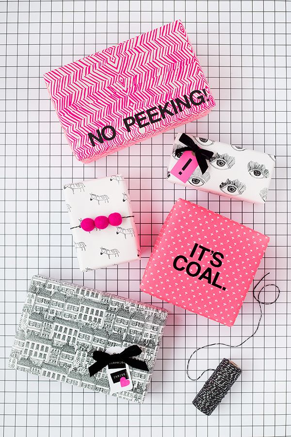 fun holiday gift wrap ideas // this is so cheeky and cute!