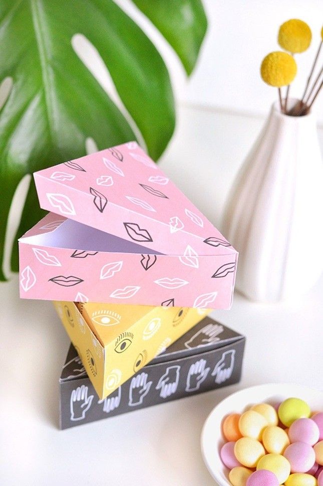 These colorful DIY print boxes are perfect for gifts.