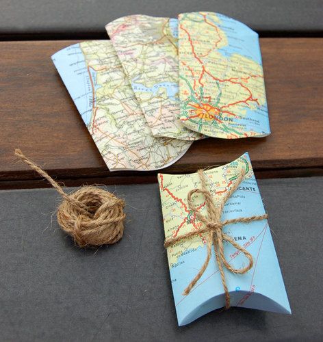 Map Pillow Box Set with Jute String Gift Wrap