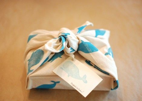Hand printed fabric gift wrap tutorial from Unruly Things