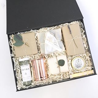 Loved and Found Box Gift Studio: Custom and curated gift boxes for women, men, b...