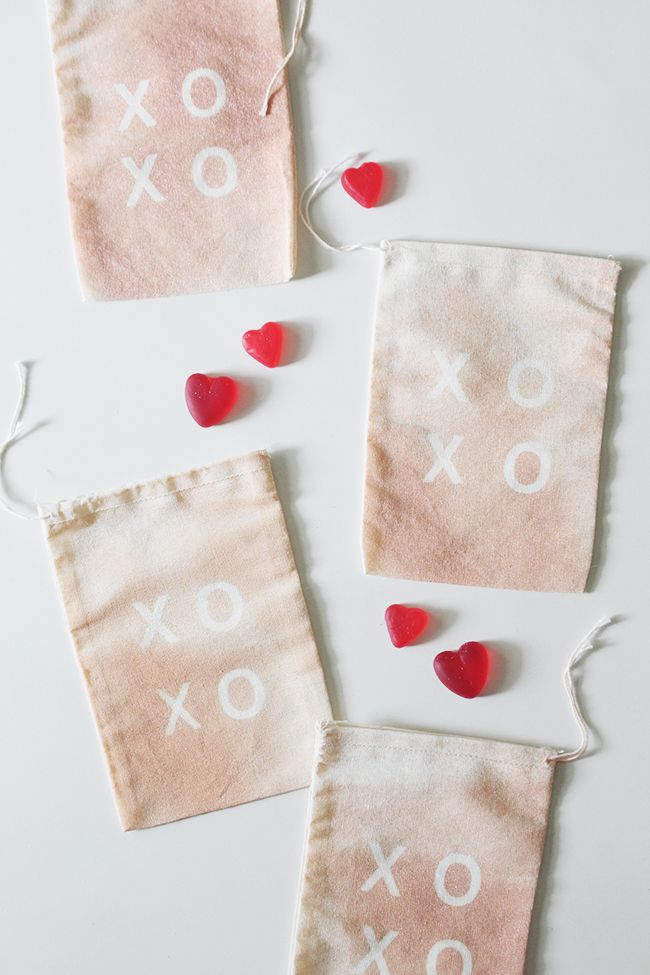 DIY valentines day xo treat bags