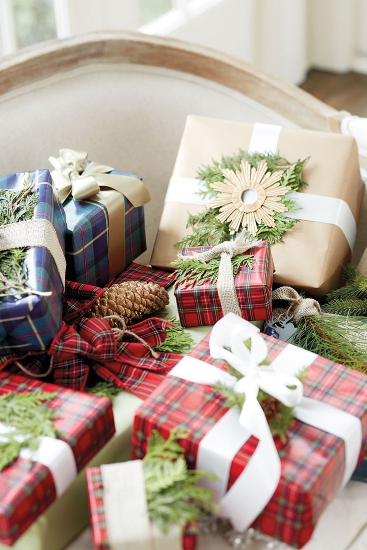 Gift wrapping ideas from the experts (love tartan and kraft paper)