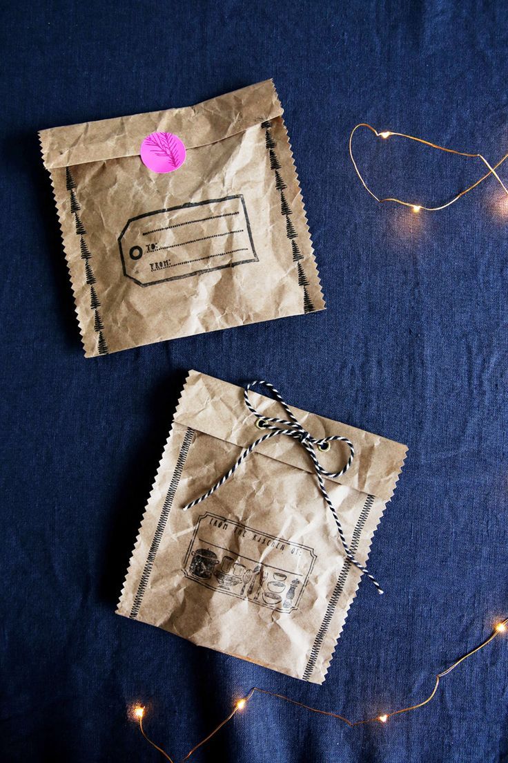 Sew your own Christmas paper gift bags.