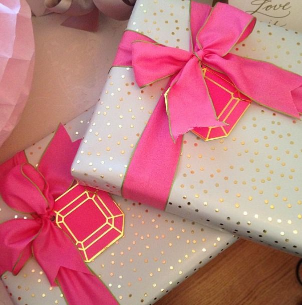 pretty package. Pink, white & gold!