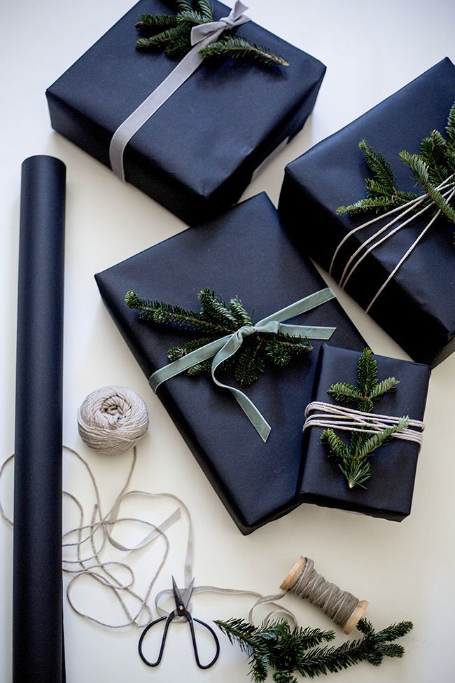 Add a fresh & festive touch to your Christmas packaging with twigs of fresh pine...