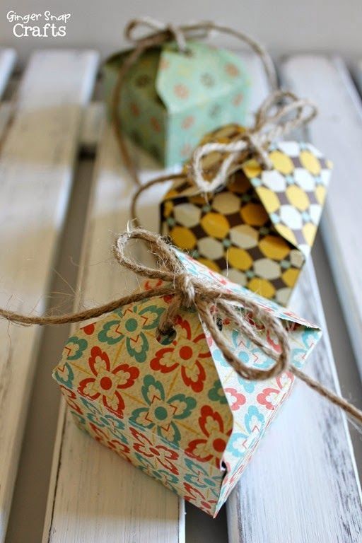 Ginger Snap Crafts: Tiny Gift Boxes with We R Memory Keepers Envelope Punch Boar...