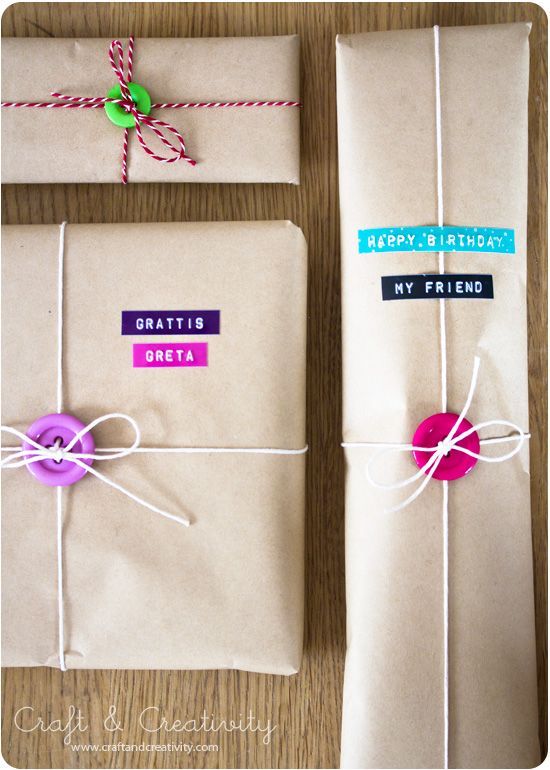 gift wrapping with DYMO & buttons | Craft & Creativity