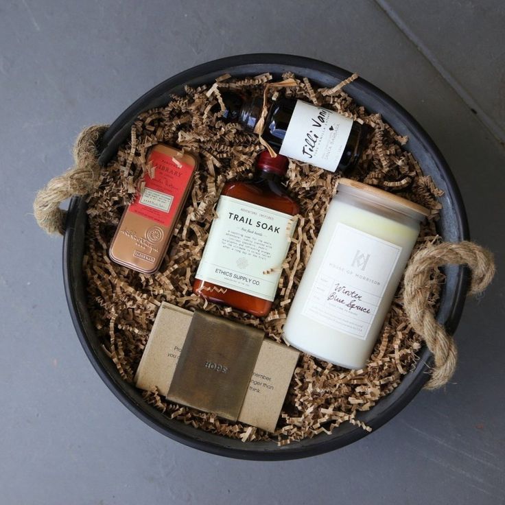Corporate Gift Basket | Luxuries Gift | This product is available online from Ni...
