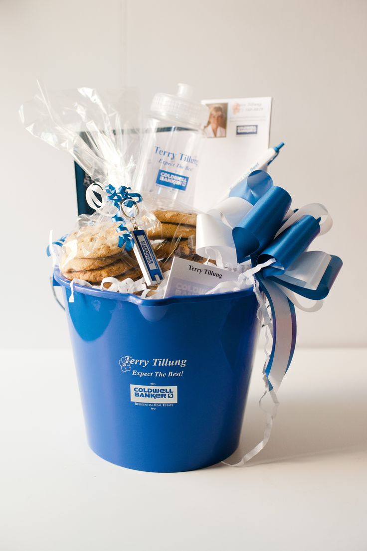 Custom corporate gifts from Kookie Krums for marketing and/or client appreciatio...
