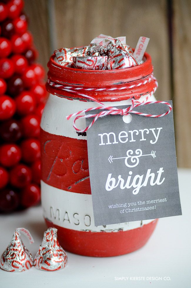 Red Striped Mason Gift Jar | Soap Dispenser | simplykierste.com #masonjargift #s...