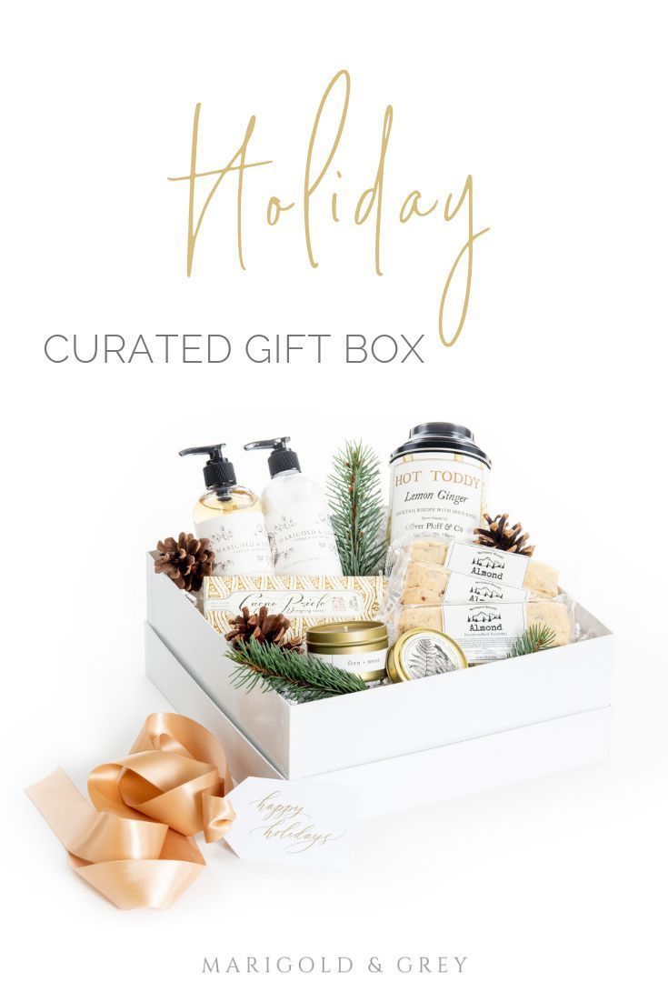 HOLIDAY GIFT BOX// White and gold 