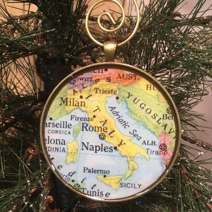 Excited to share this item from my #etsy shop: Italy Map Christmas Ornament, Kee...