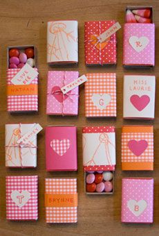 cute DIY party favors- decorated matchboxes with candy..
