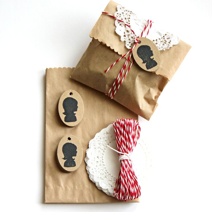 kraft+gift+wrap+kit+.+silhouette+doilies+by+lovepaperlove+on+Etsy,+$12.00