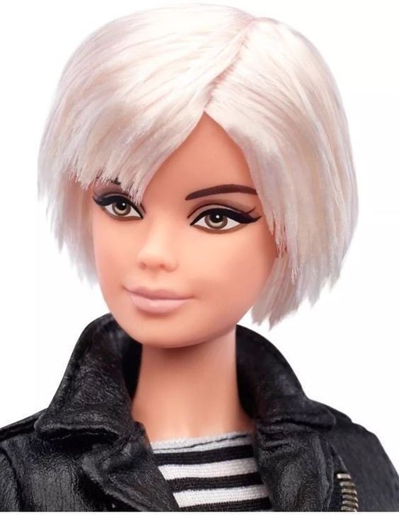 Have you seen her? Mattel's Barbie as Andy Warhol that is?   #andywarhol #barbie...
