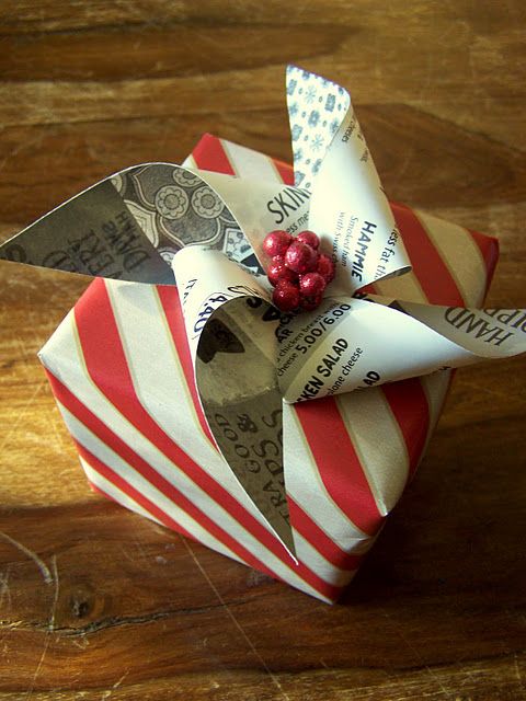Pinwheel instead of bow on christmas wrapping