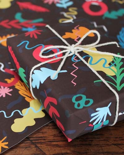 Scattered Leaves wrapping paper