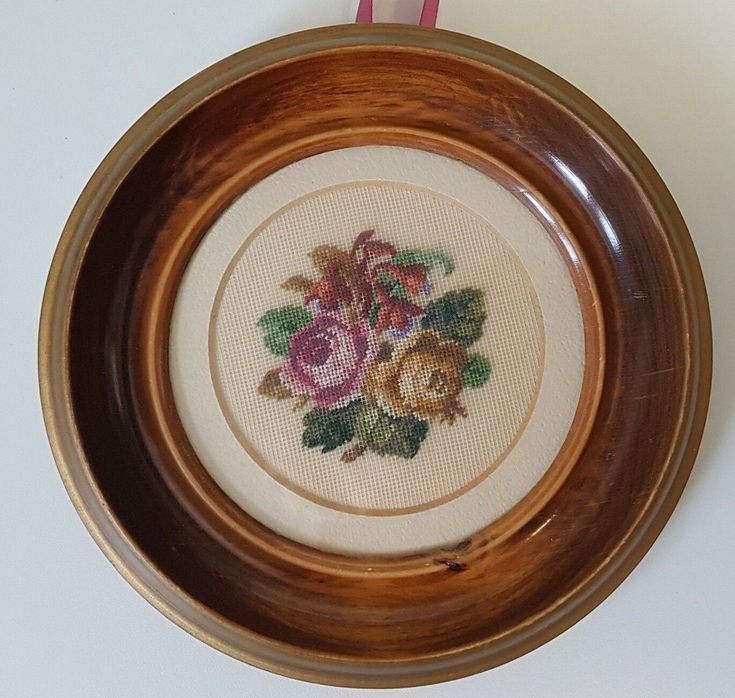 Vintage Framed Finished Petit Point Roses Needlepoint Wood Round Floral Small | ...