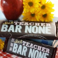 Free printable candy bar cover for a teacher appreciation gift idea