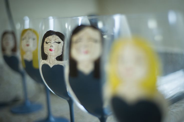 personalized bridesmaid wine glasses
