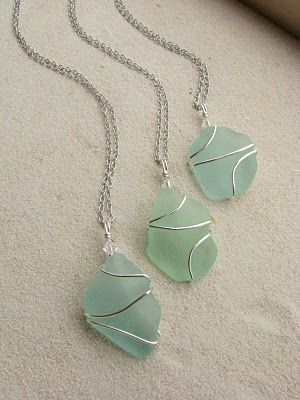 wire wrapped sea glass for bridesmaids