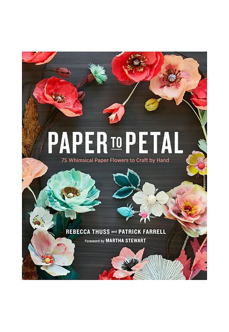 Every crafting mom would love a paper flower how-to book for Mother's Day.  #par...