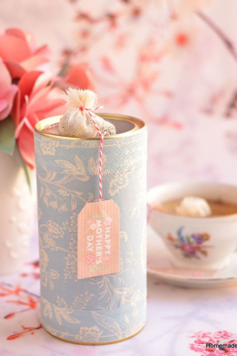 Floral Herbal Tea:  You haven't had tea until you've homemade floral tea...