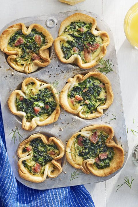 Grab and Go Spinach and Ham Egg Bakes:  These dainty spinach and egg cups pair p...