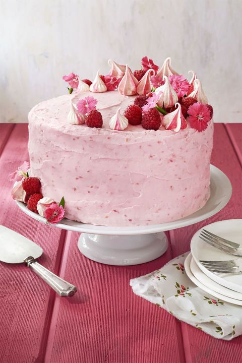 Raspberry pink velvet cake with raspberry cream cheese frosting:  Imagine Mom&#3...