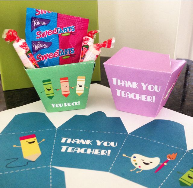 Free printable DIY takeout boxes. Wrap up some sweet goodies for your teacher in...