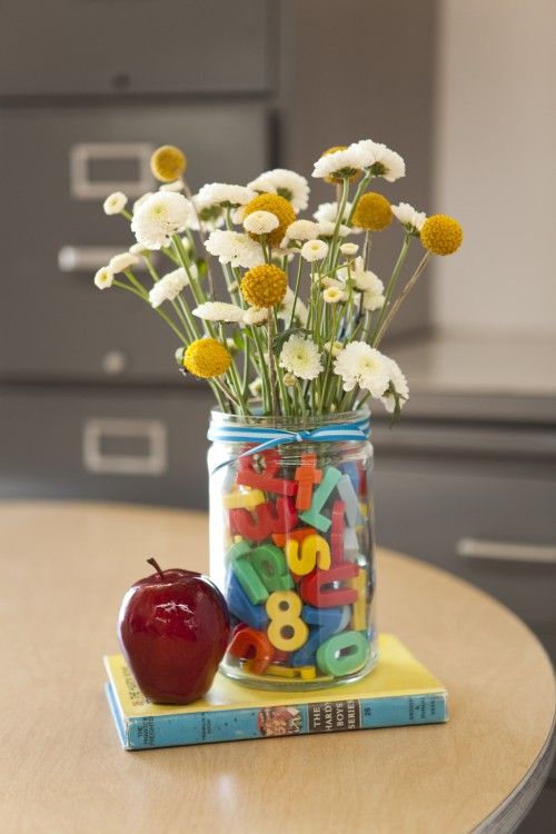 cute & simple arrangement for the teacher!