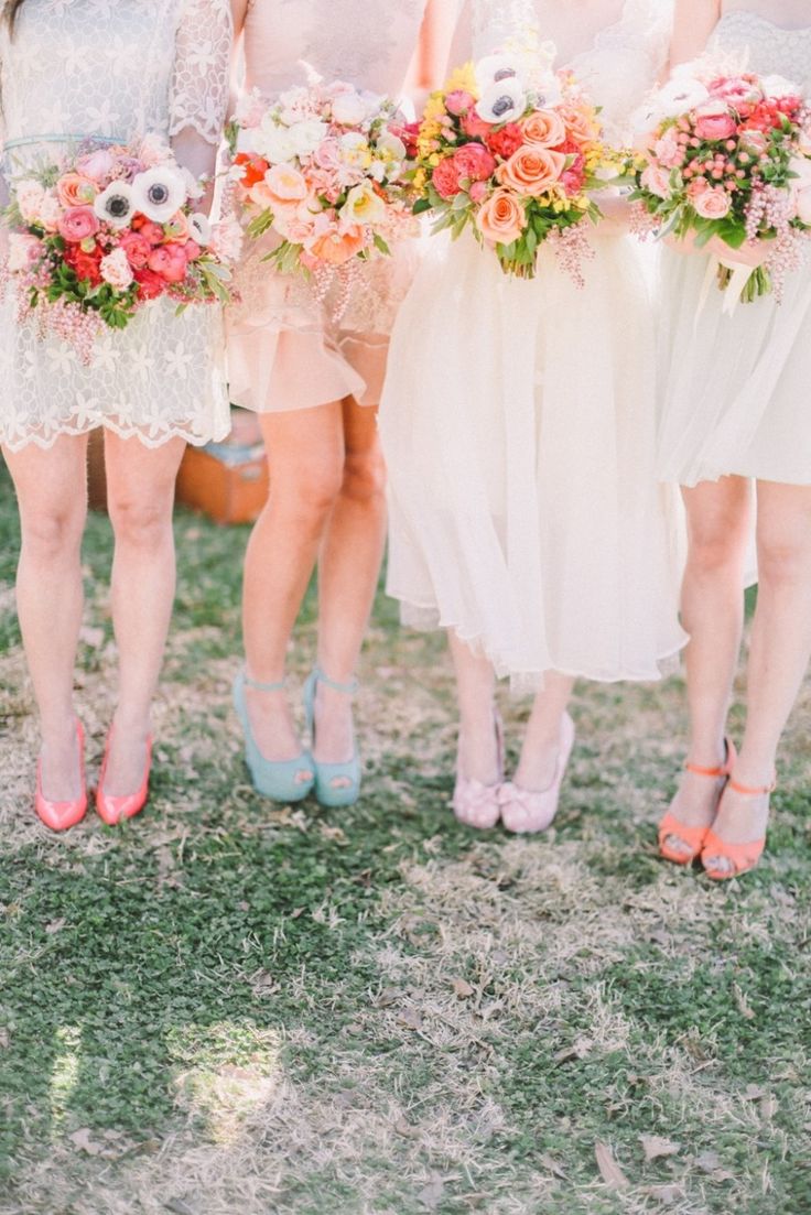 Pastel, lace bridesmaids