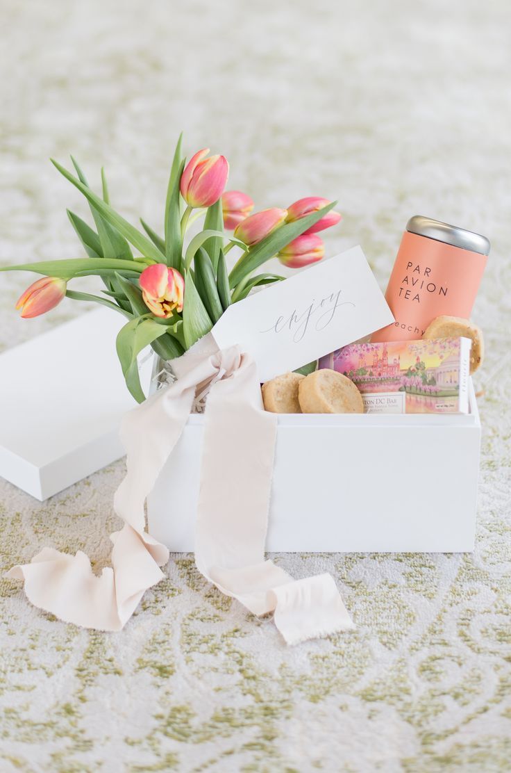 How to Create The Perfect May Day Curated Gift Basket