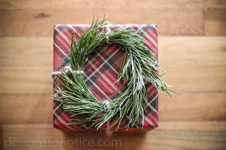 christmas wreath gift wrap ideas