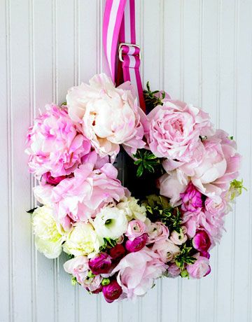Who can resist a winsome wreath made with pink peonies?