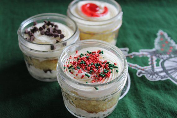 Corporate Gifts Ideas : 12 (4oz) Cupcake Jars-Happy Holidays-Cupcake Jars-Cake J...