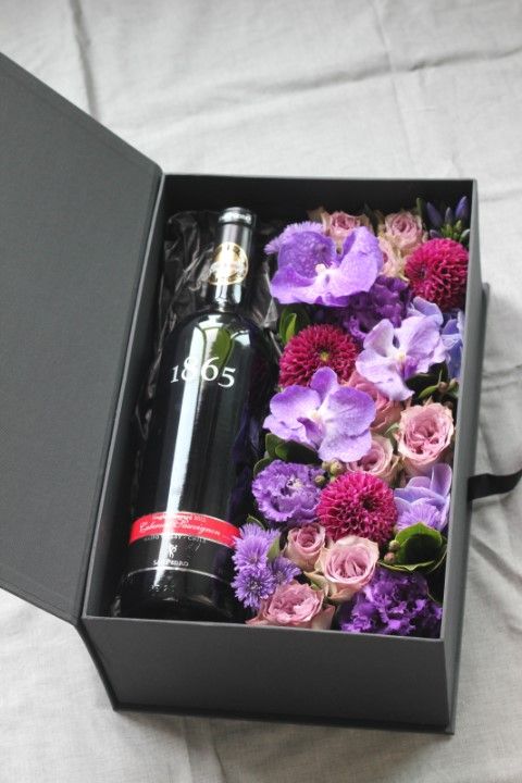 Flower box & wine gift set - great idea for something a little different for a b...