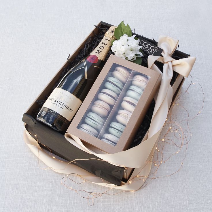 Macaron Gift Boxes your ultimate guide | Coco & Bean are the creators and bakers...