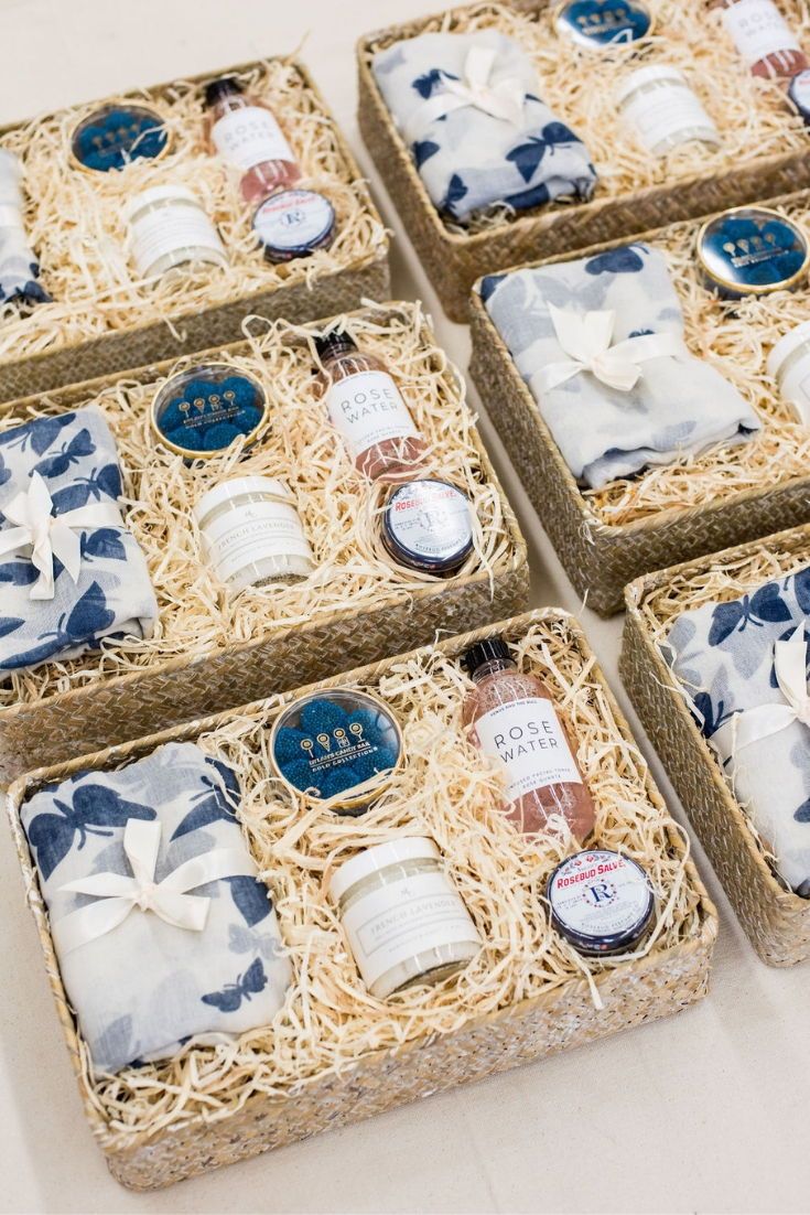 CORPORATE EVENT GIFTS// Navy and pink women's company retreat gift boxes filled ...
