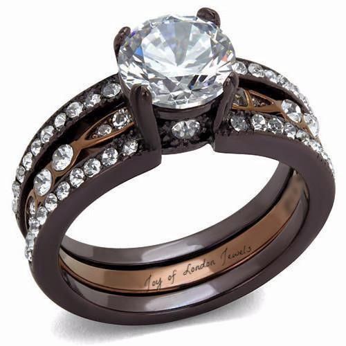 A Perfect 2CT Round Cut Solitaire Russian Lab Diamond Bridal Set