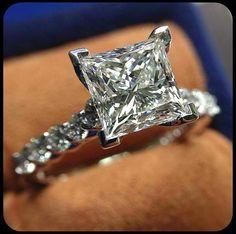 A Perfect 3CT Princess Cut Russian Lab Engagement Promise Wedding Anniversary Ri...