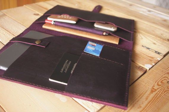 Client Employee Gifts, Corporate Gift Ideas, Business Personalized Leather Gifts...