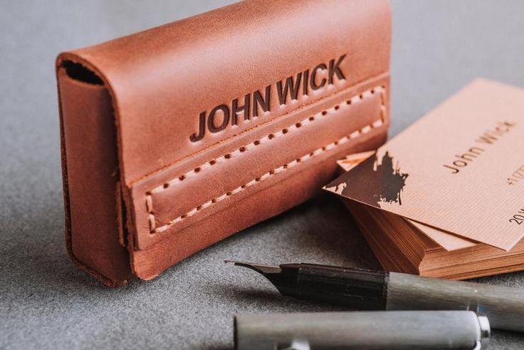 This vintage leather business card case is a perfect gift for boss, businessman,...