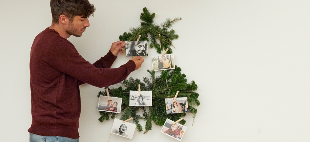 christmas tree with photos